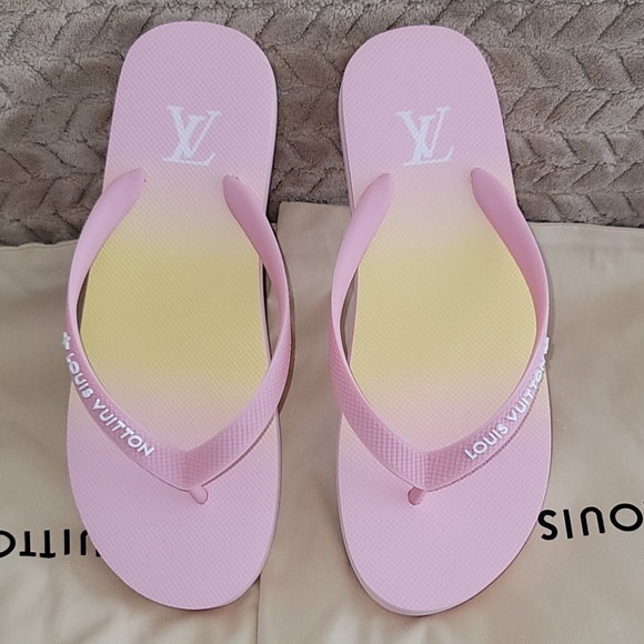 Louis Vuitton By the Pool Flip Flop Sandal Size 40EU=10US Rubber - Picture 1 of 15